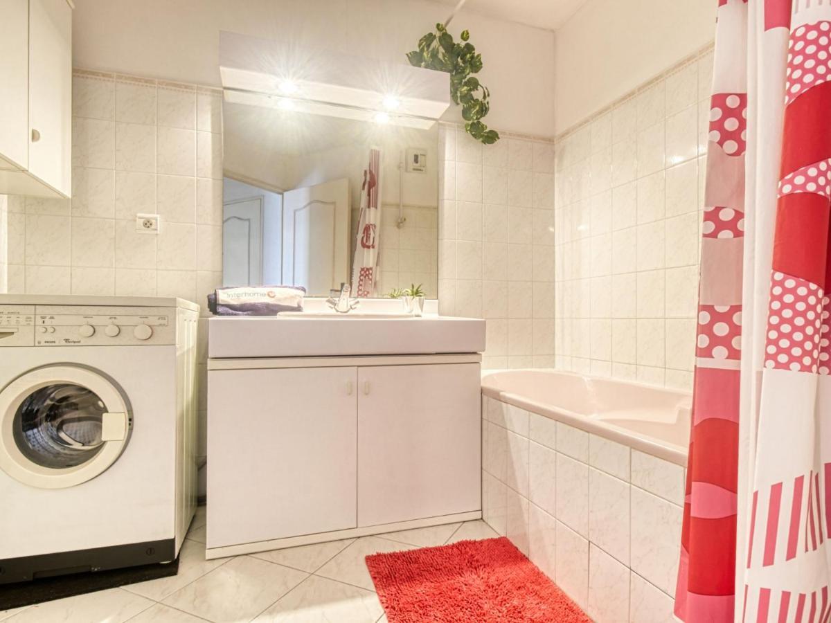 Le Consul By Interhome Fréjus