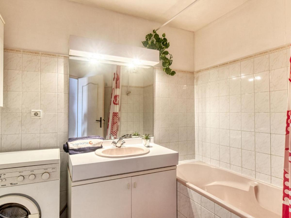 Le Consul By Interhome Fréjus